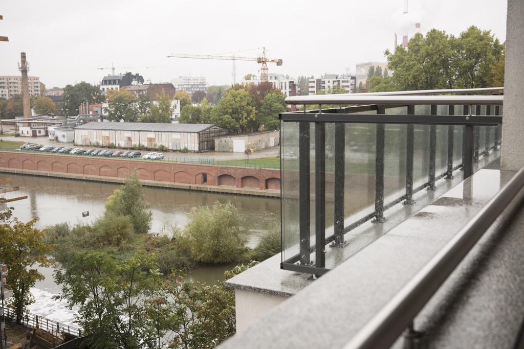 Apartament Bridge Wroclaw Bagian luar foto